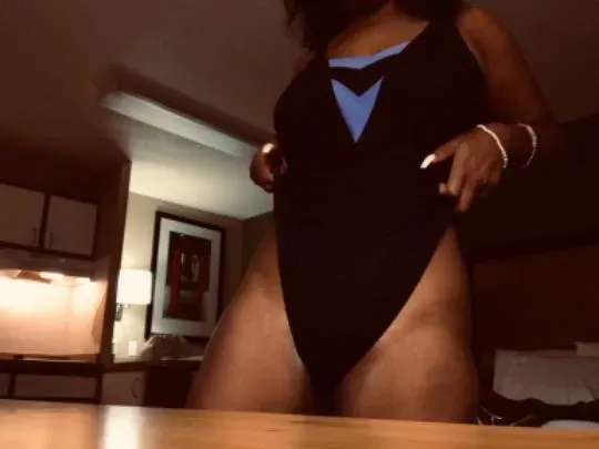 OnlyFans account  little_kittiez avatar 1