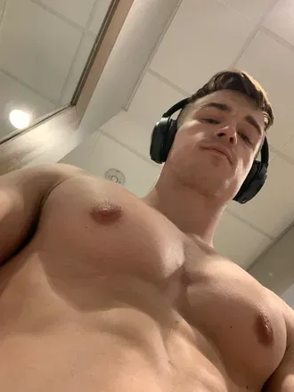 OnlyFans cuenta connorkline avatar 1