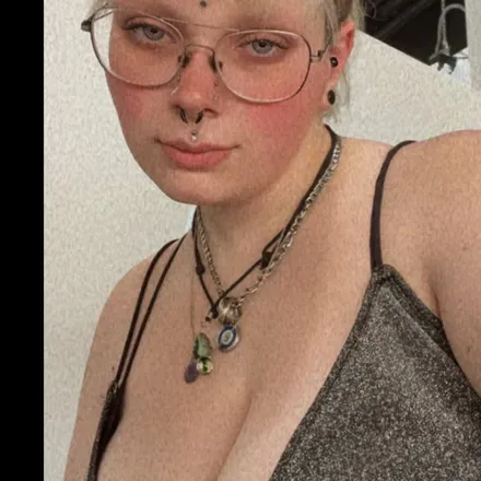 OnlyFans cuenta piercefantasy02 avatar 1