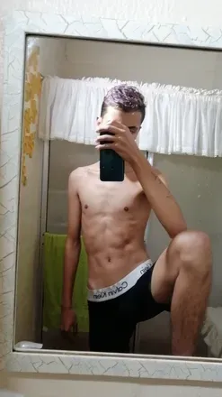 OnlyFans cuenta miguel182003 avatar 1