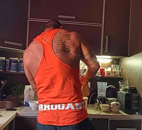 OnlyFans cuenta naked-chef header 2