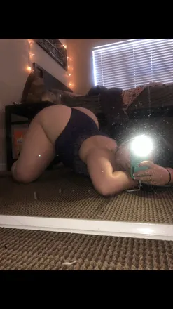 OnlyFans cuenta snowchlo99 header 2