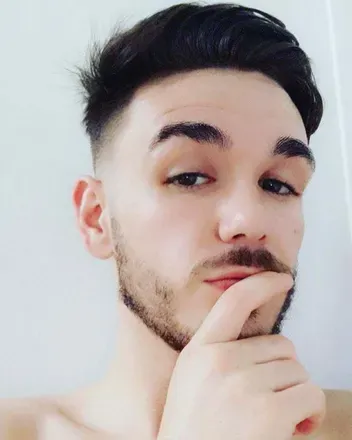 OnlyFans cuenta lukeedwards98 avatar 1