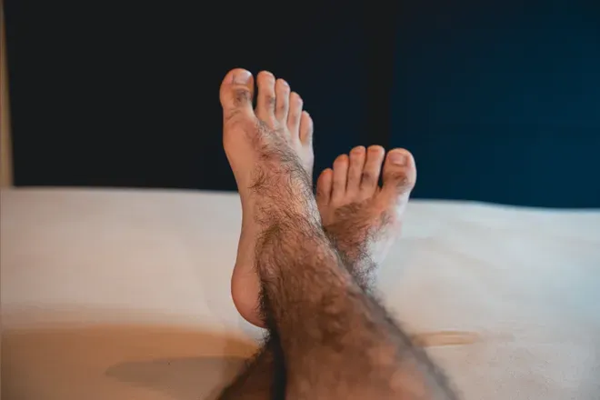 OnlyFans cuenta hairyfeetguyof header 2