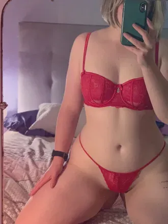 OnlyFans cuenta xx_crystal_rose_xx avatar 1
