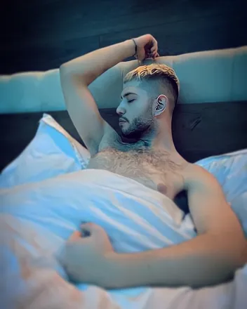 OnlyFans cuenta u228579589 header 2