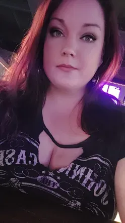 OnlyFans account  novaluna13 avatar 1