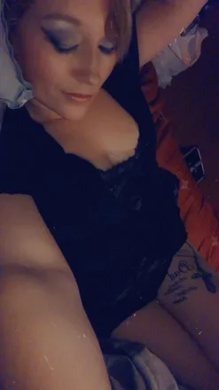 OnlyFans cuenta hotmom90 header 2