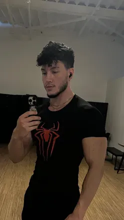 OnlyFans cuenta latinemalpha avatar 1