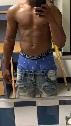 OnlyFans account  remain_solid avatar 1