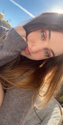 OnlyFans cuenta mialyonss avatar 1