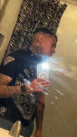 OnlyFans account  kdeuce5 avatar 1