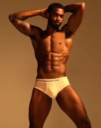 OnlyFans account  quwhen10 header 2