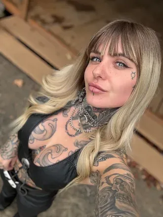 OnlyFans cuenta therealmotherlucifer avatar 1