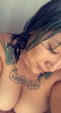OnlyFans account  tastytooties1224 avatar 1