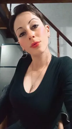 OnlyFans cuenta caruu_24 header 2