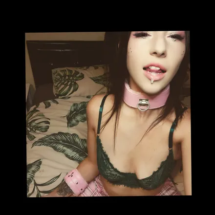 OnlyFans cuenta jadies.uncut header 2
