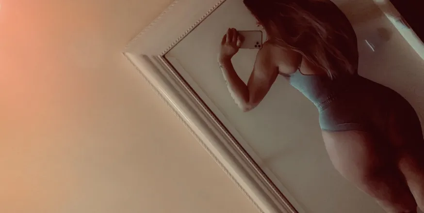 OnlyFans cuenta goddess_mimi header 2