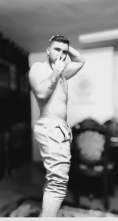 OnlyFans cuenta iamandu1 header 2