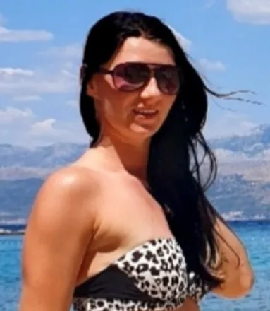 OnlyFans cuenta suczkins19 header 2