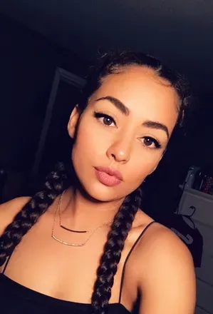 OnlyFans account  missleighxxx avatar 1