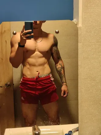 OnlyFans cuenta torgo_tv header 2