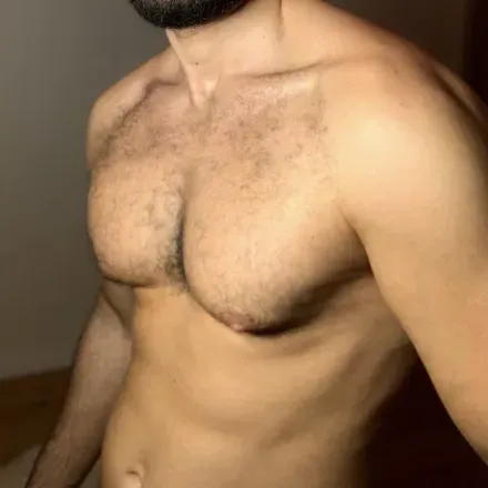 OnlyFans cuenta beardedpervbln avatar 1