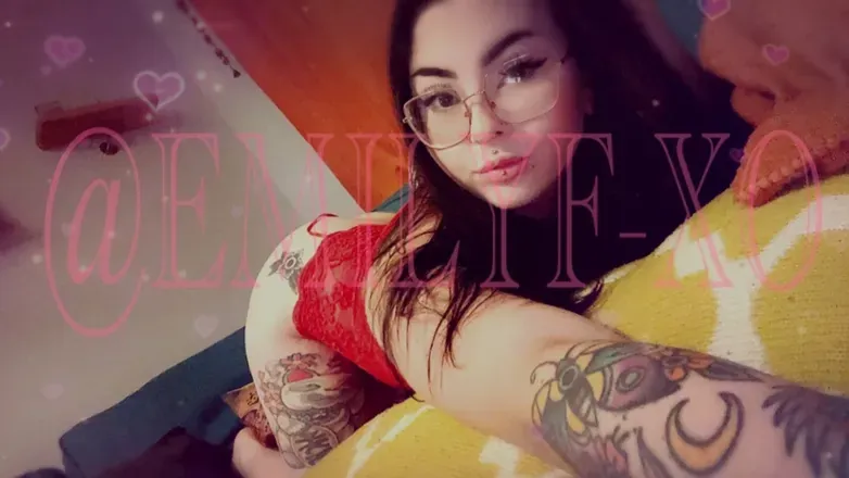 OnlyFans cuenta emilyf-xo header 2