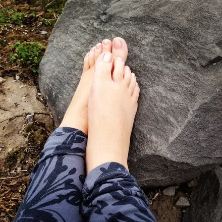 OnlyFans account  farrahsfabfeet avatar 1
