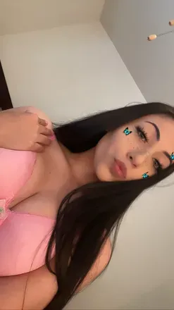 OnlyFans account  lyssabxby avatar 1