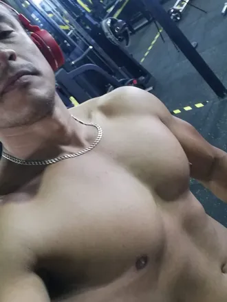 OnlyFans cuenta mr_johnny.0 header 2