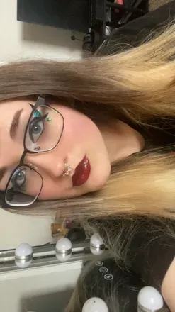 OnlyFans cuenta goddesskarma3 avatar 1