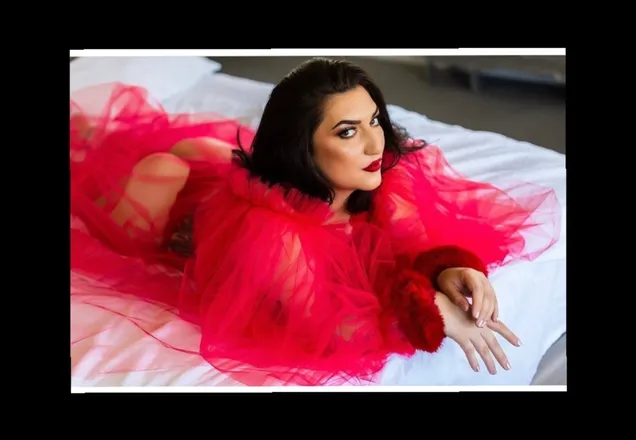 OnlyFans cuenta cheekmami header 2