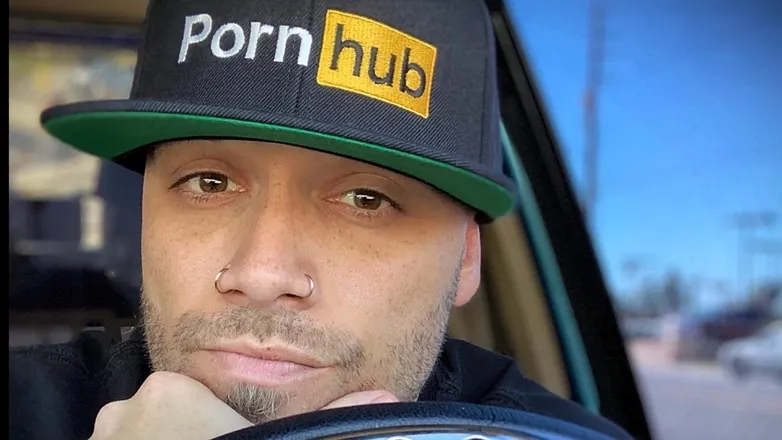 OnlyFans cuenta iheartbed header 2