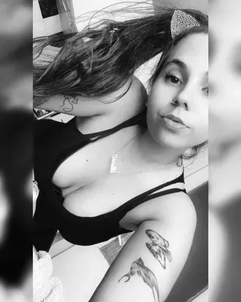 OnlyFans cuenta larabella438 avatar 1