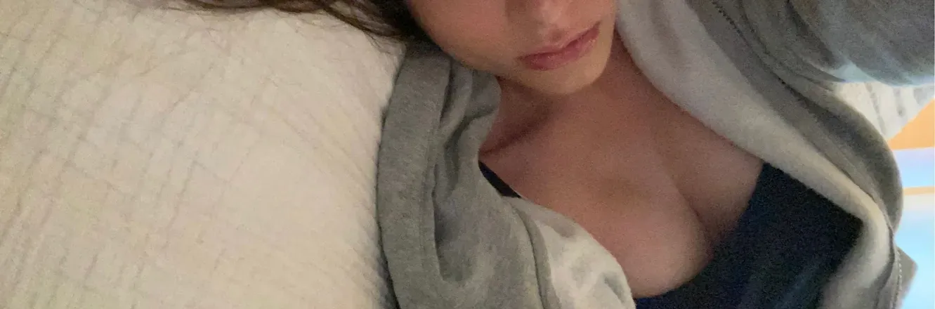OnlyFans cuenta your_angela header 2