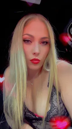 OnlyFans cuenta yourhotwifee avatar 1