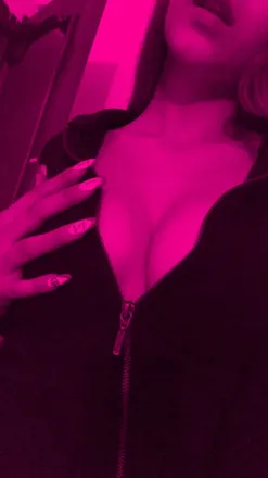 OnlyFans cuenta bad_gg header 2