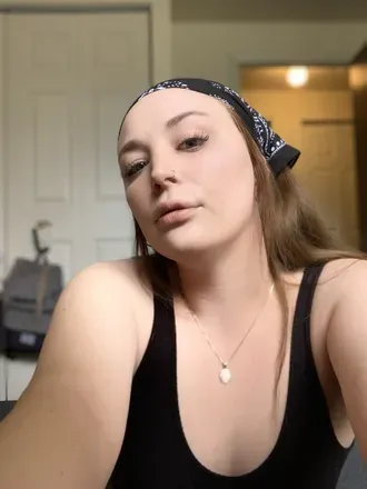 OnlyFans cuenta hannahcxx header 2