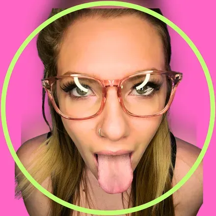 OnlyFans cuenta pennycakez avatar 1