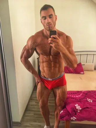 OnlyFans cuenta domi1122 avatar 1