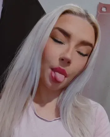 OnlyFans account  tillulahlilyx avatar 1