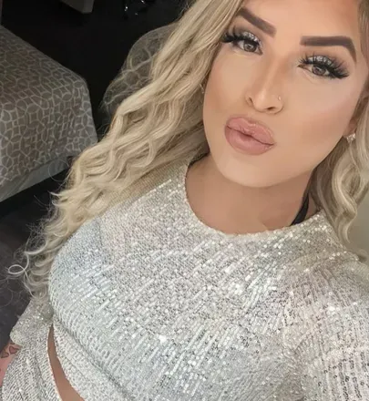 OnlyFans account  tskirsten avatar 1