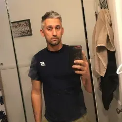 OnlyFans account  crazyfrazee avatar 1