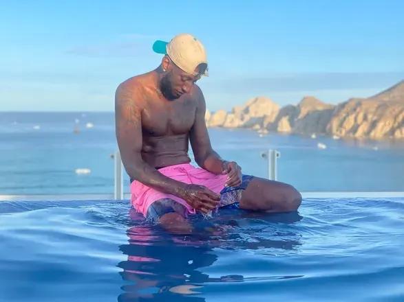 OnlyFans cuenta kollegefreshman header 2