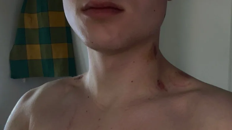 OnlyFans cuenta bored_boyyy header 2