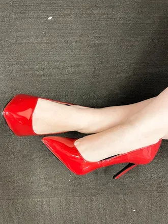 OnlyFans cuenta elenaslife123 avatar 1