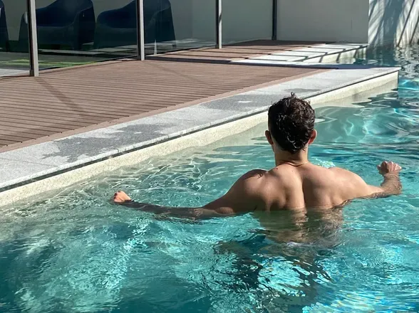 OnlyFans account  thenakedtrainerr header 2