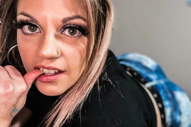 OnlyFans cuenta desbiansfree header 2