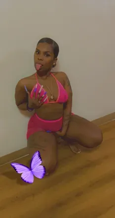 OnlyFans cuenta chanel6269 header 2